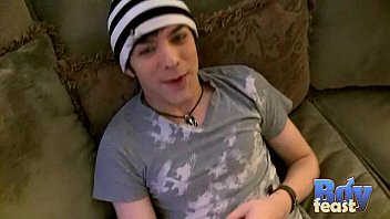 Trace Needs Head! - Blowjob-gay-twinks