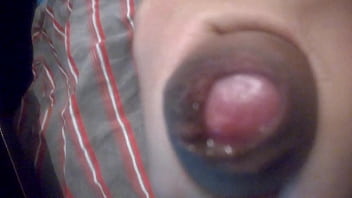 Masturbando Atoua Até Acha Uma Tranza