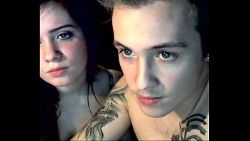 Sexy Babe Playing With Shaven Penis Couple On Cam
