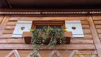 Deepthroat Girls In Groupsex Orgy