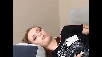 Laki - Sleepingbitch