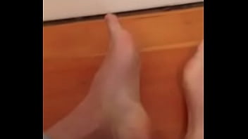 Asain Tops Of Sexy Big Feet Size 12