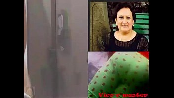 Ricura Madura En La Ducha