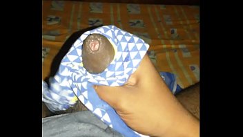 20 Desi Guy Cumming Hot