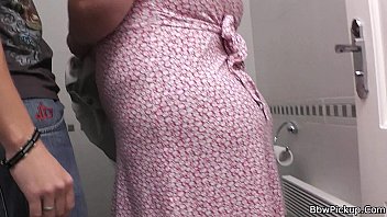 Bbw Picked Up And Fucked In Restroom