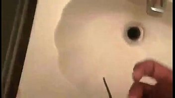 received 1033733643324475