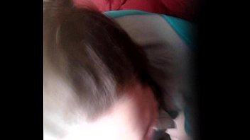 Pawg Brunette Giving Good Sloppy Head