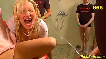 Goldenshower Bitches Fuck