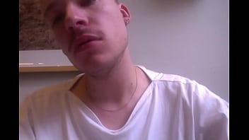 19 Yo Boy Likes To Give Oral