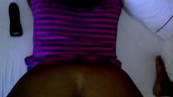 Throwing That Ass Back Like