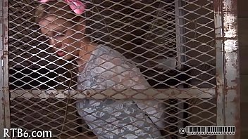 Painful Clamping For Beauty' Bumpers - Video 5406455