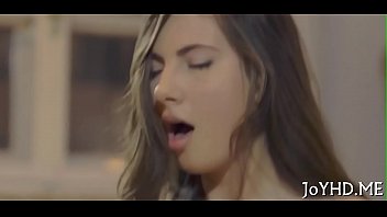 Teen Licks 10-pounder And Gets Bonked