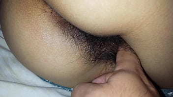 Dándole Dedo A Mi Esposa D..