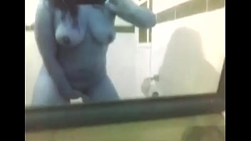 Tocandome En El Baño - teen, babe, amateur, rica, puta - Video 5302802