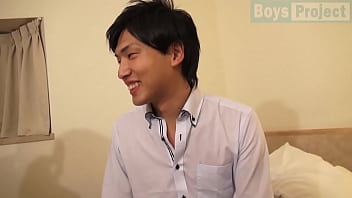 イケメンノンケ青年が女優を相手に汗だくFUCK！！