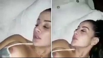 Golosa Pillada Con Dildo