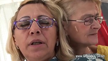 Super Granny Love Deep Copulating - hardcore, mature, erotica, granny, movies - Video 5200211