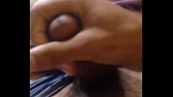 Thiago Batendo Uma Punheta Bem Gostosa