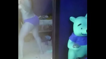 Teen Nice Tits Dancing