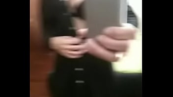 Eva Sumisa. Vistiéndome Como El Pide