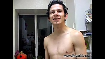 Pinoy Gay Sex Video Caught First Time Ian _ Dustin Desperate To Piss!