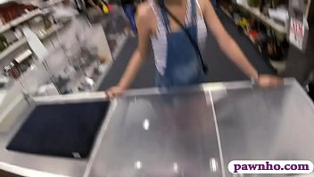 Blondie Babe Sells Her Bfs Subwoofer Speaker And Pounded