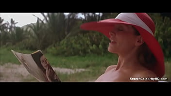 Rene Russo In The Thomas Crown Affair 1999