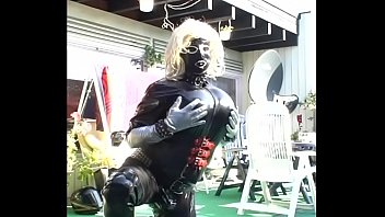 Roxina2006posesinhotzentai140906xxl