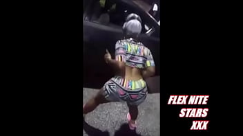 Grama / X Shakin Her Booty