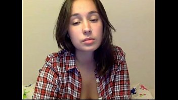 Nice Ass Tits Shown By Teen On Webcam