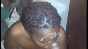 Aku Getting Head From Neighbours