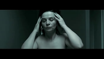Juliette Binoche Elles Pl2012