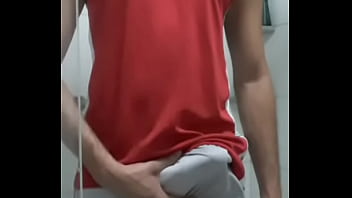 Mamadeira Cheia 2 - masturbation, solo, fetish, big-cock, soloboy, futebol - Video 5158346