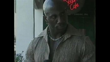 Dos Negros Agasajadose