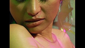 Wildlife - Pinay Pinups Vol2 - Scene 4