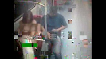 sexo no trem Brasil esc_ndalo 18.04.2012