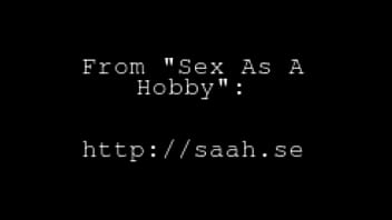 Amateur Girl On Her Knees Sucking Cock With Cim