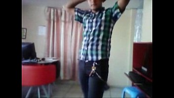 Morro Gay Masturbandose