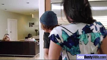 Big Tits Housewife (ariella Ferrera) Love Hardcore Intercorse On Tape Clip-05