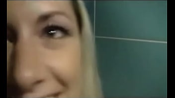 Bitchnr1 - Geiler Public Kino Fick