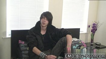 My Gay Emo Porn Hot Shot Bisexual Dude Tommy Is Fresh To The Porn
