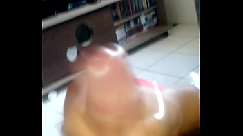 Eu gozando... - Amateur-gay-gozo