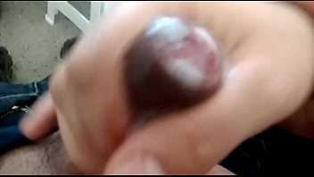 Punheta Do Novinho, Gozando 2 Vezes !!!