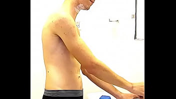 Sexy Twink Singing In Bathroom