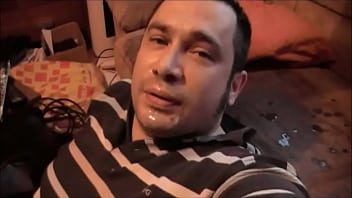 Dutch Boy Cums On Face