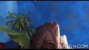 Active Masseuse Gives A Head Job - Video 5242061