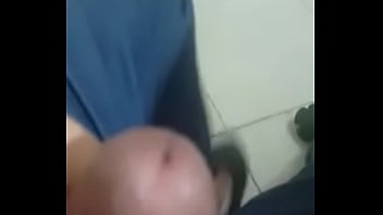 Meu Amigo Exibindo A Tora Pra Mim