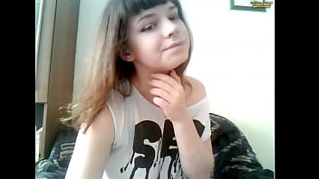 Hot Girl Loves Donations