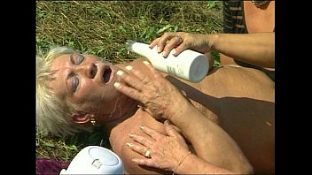 Juliareaves-salsa - Private Linie 12 - Scene 2