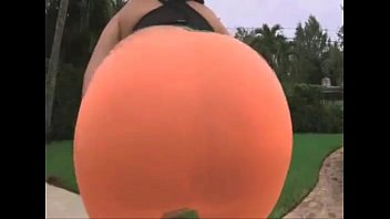 Mamasa De Buenas Tetas Y Buen Culo.